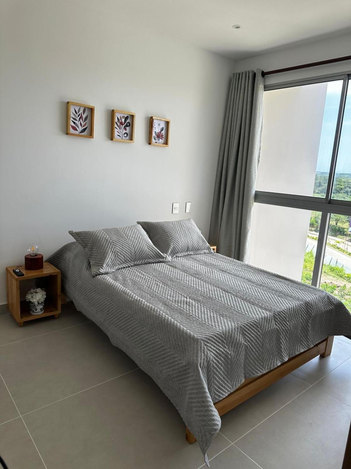 Baia Kristal Andrés *