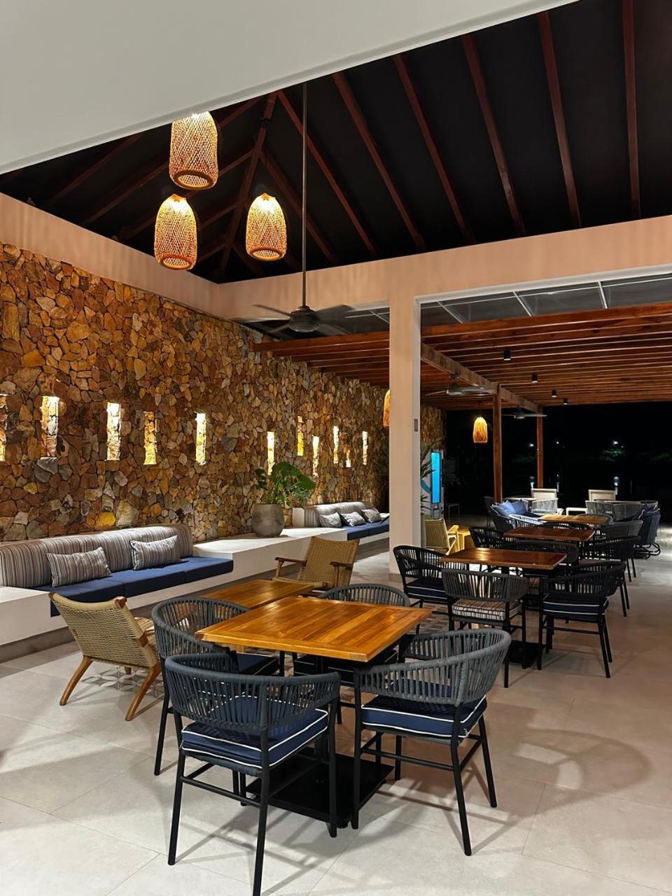 Baia Kristal Andrés * Cartagena